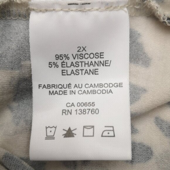 Additional Elle Modern Ladies Size 2X Black Grey & Cream Animal Print Top - Picture 5 of 9